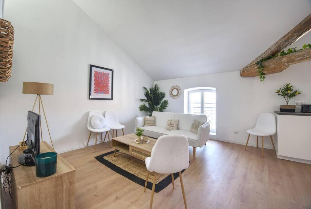 Superbe Appartement, Hypercentre, 4Chambres. Безие Екстериор снимка