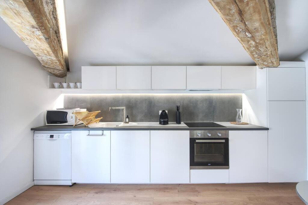 Superbe Appartement, Hypercentre, 4Chambres. Безие Екстериор снимка