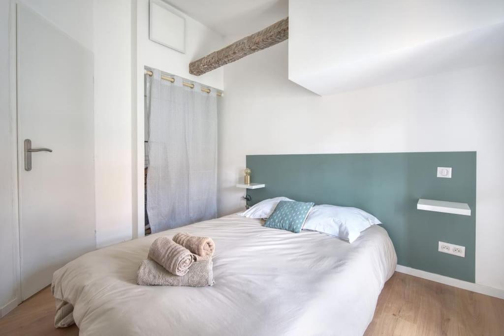 Superbe Appartement, Hypercentre, 4Chambres. Безие Екстериор снимка